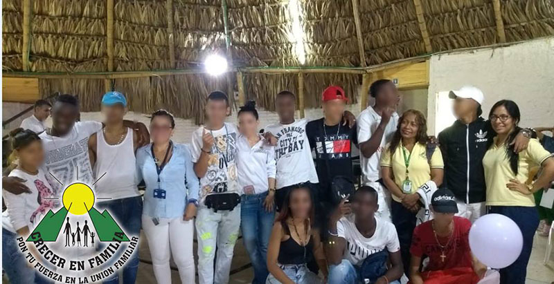 48913051_2097286426990311_257087100136980480_o