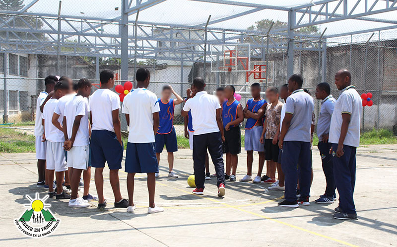 52016064_2179872582065028_639854516837023744_o