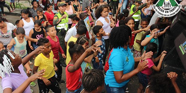 59353892_2294213150630970_309199828124958720_o