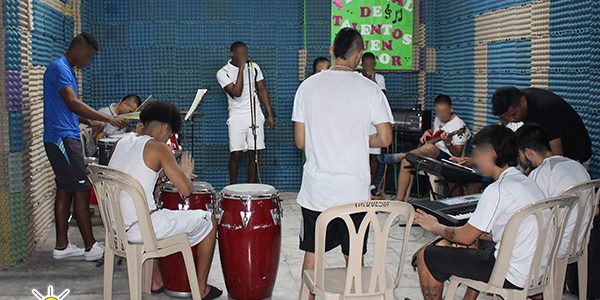 60167507_2306510352734583_5030644590500118528_n