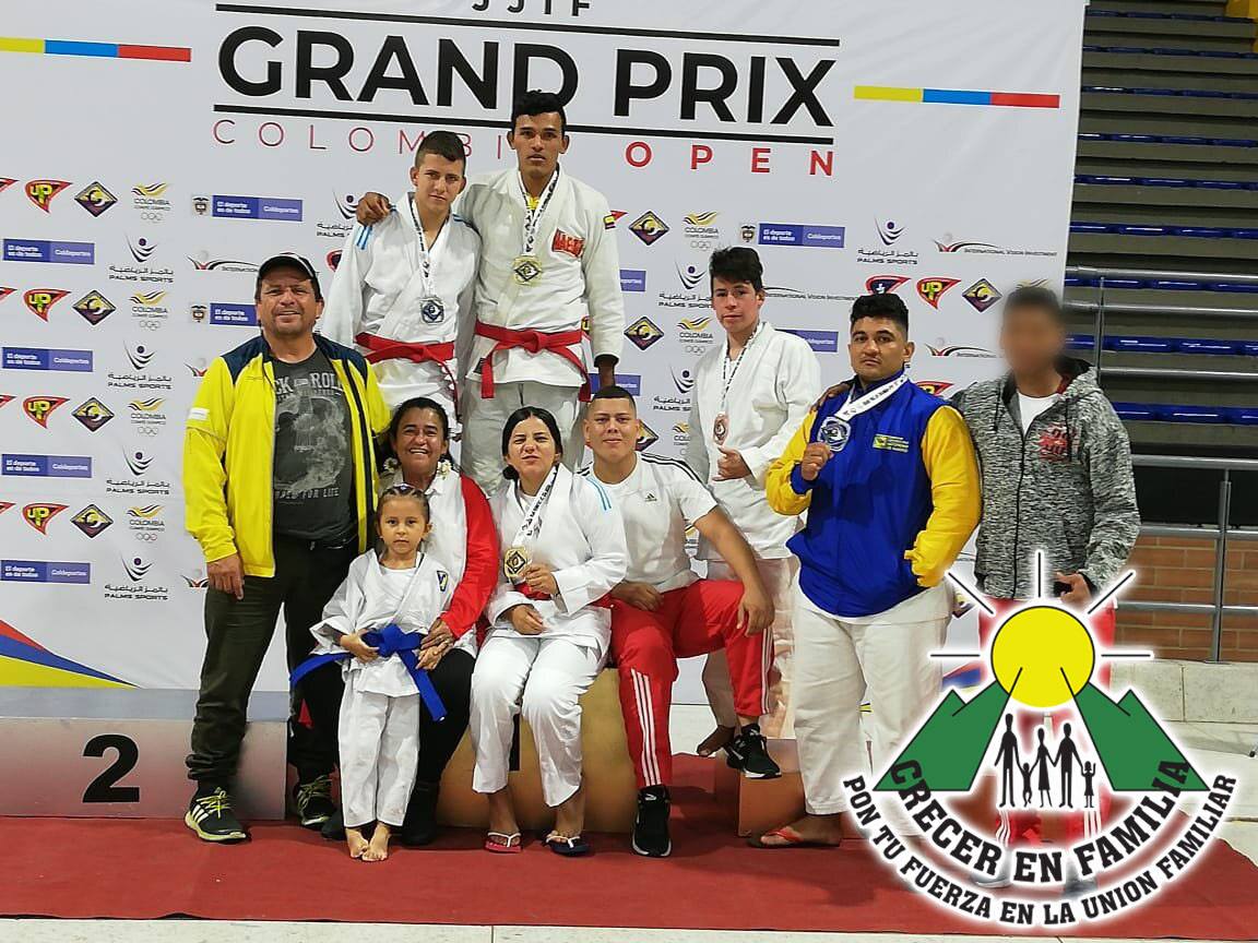 64380331_2365406113511673_6842402683765129216_n