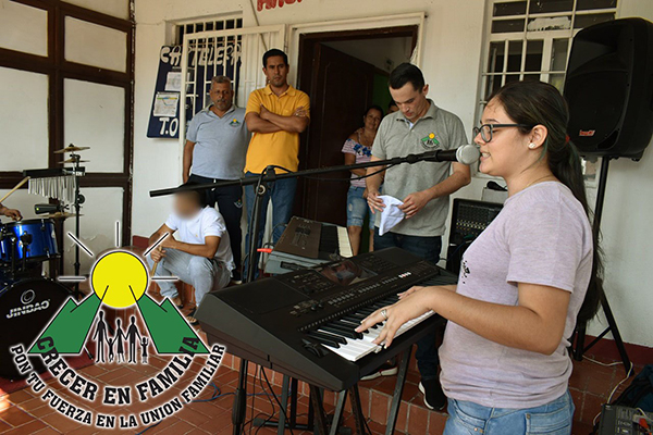 67672365_2429363590449258_193214648613339136_o