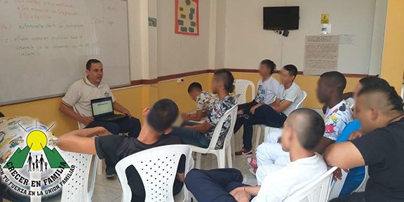 67672365_2429363590449258_193214648613339136_o