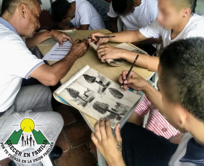 67672365_2429363590449258_193214648613339136_o