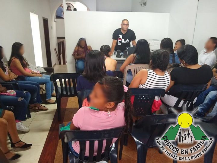 67672365_2429363590449258_193214648613339136_o