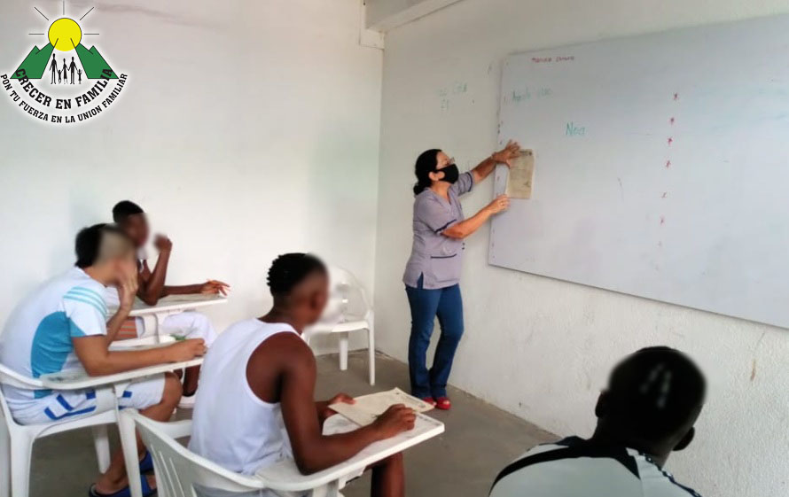 117335287_3310721352313473_8316447294761284931_n