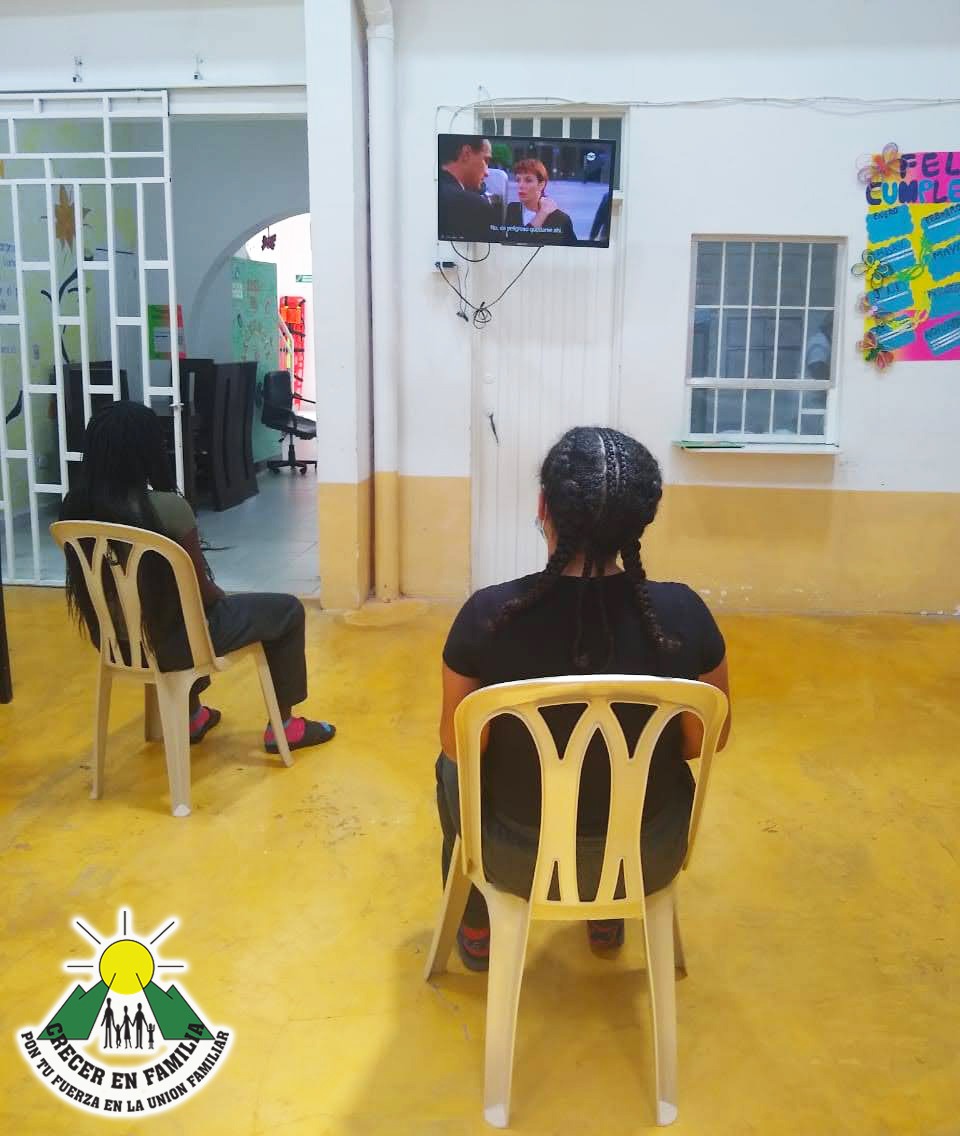 117335287_3310721352313473_8316447294761284931_n