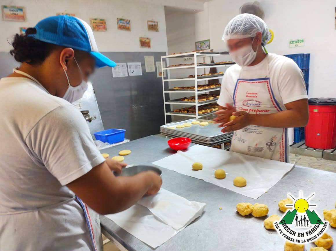 120072814_3448801285172145_314009879936630361_o