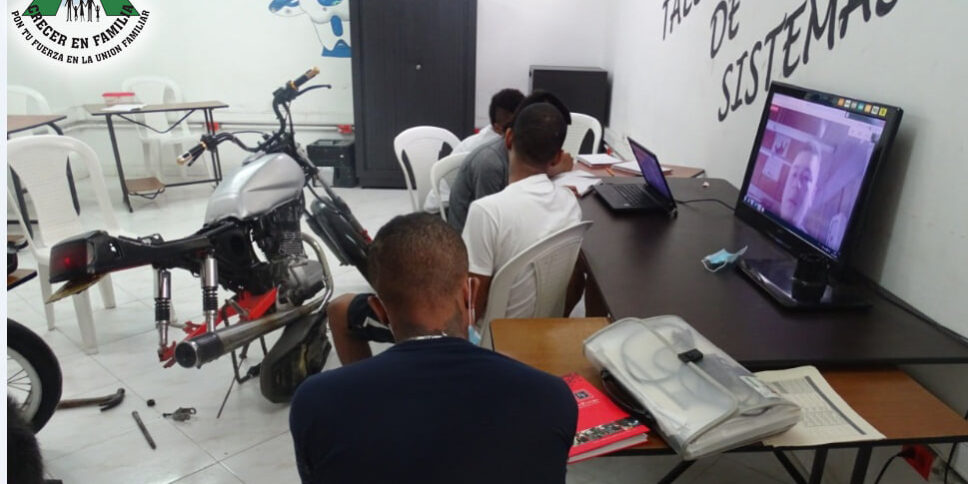 124387990_3585735694812036_2823088258217977937_o