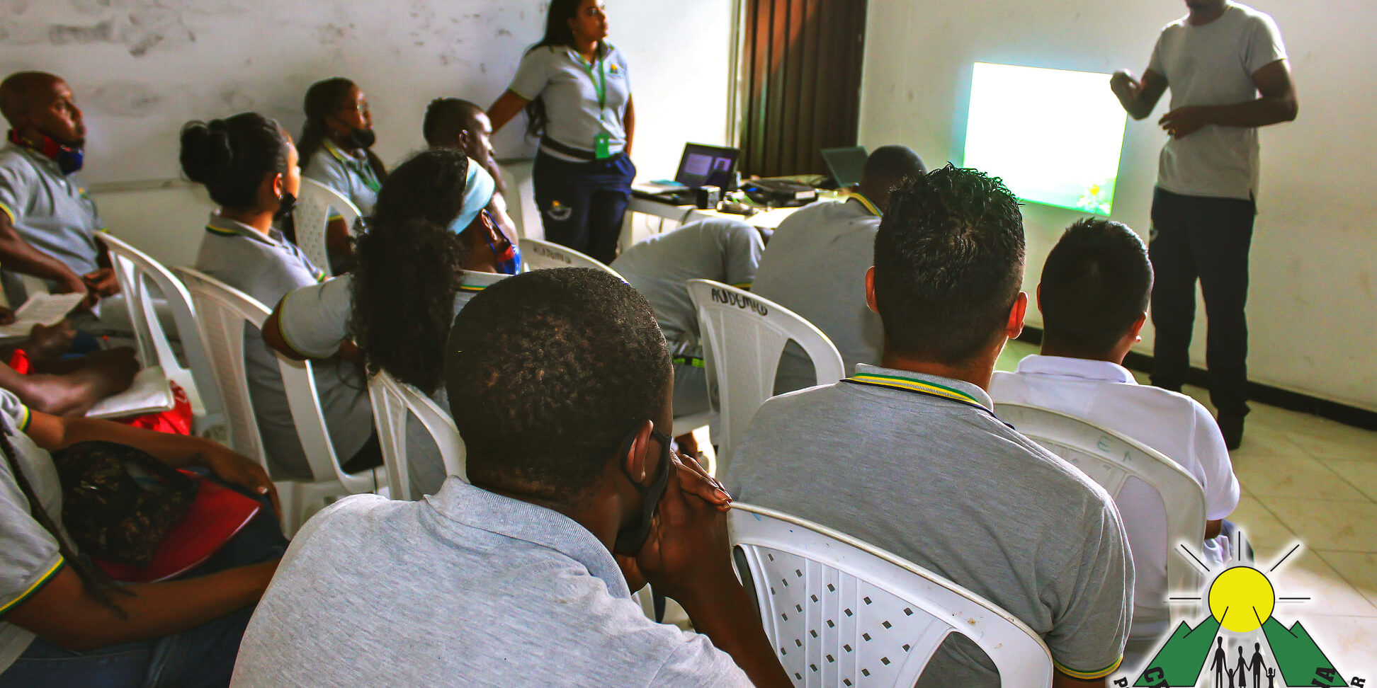 127904547_3630001210385484_7277462521316104134_o