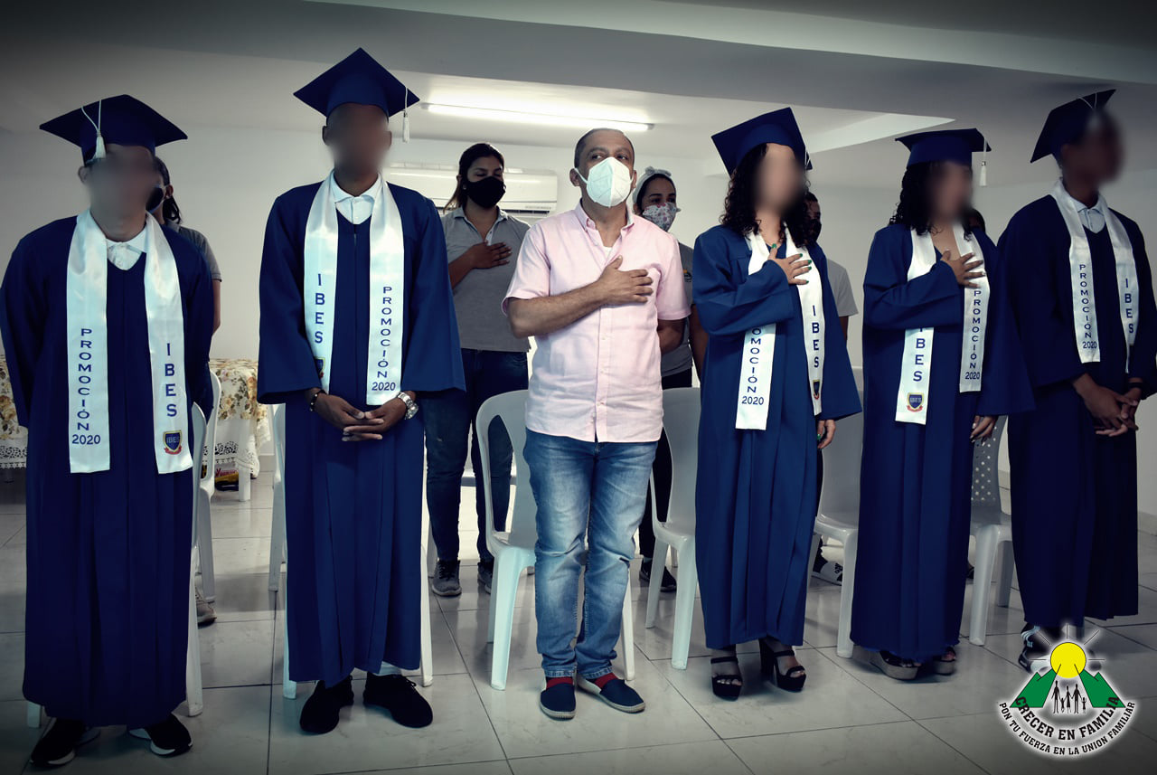 127078684_3630711290314476_1584946890255617139_o