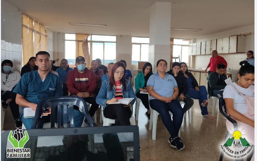 CAPACITACIONES A COLABORADORES DE LA ONG CRECER EN FAMILIA EN EL CAUCA