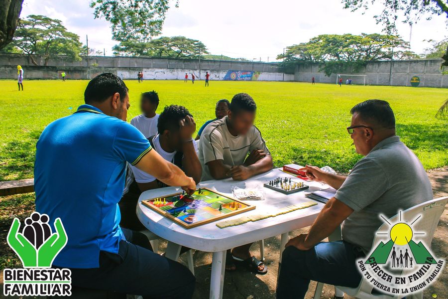 323870116_896963658010589_681118486352841406_n