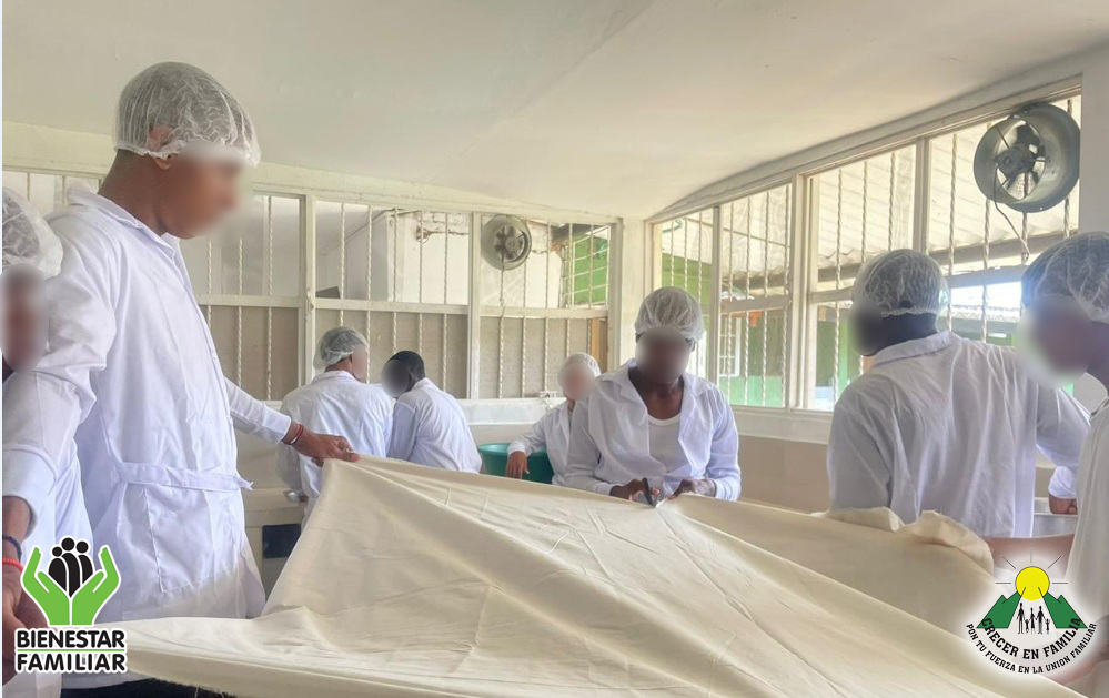 c9af158c-6d4e-441e-aacb-c6127a82bb63