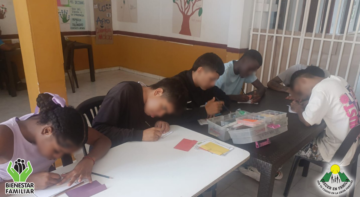 4b803720-a3bc-463e-a8e9-9255ccdd760b