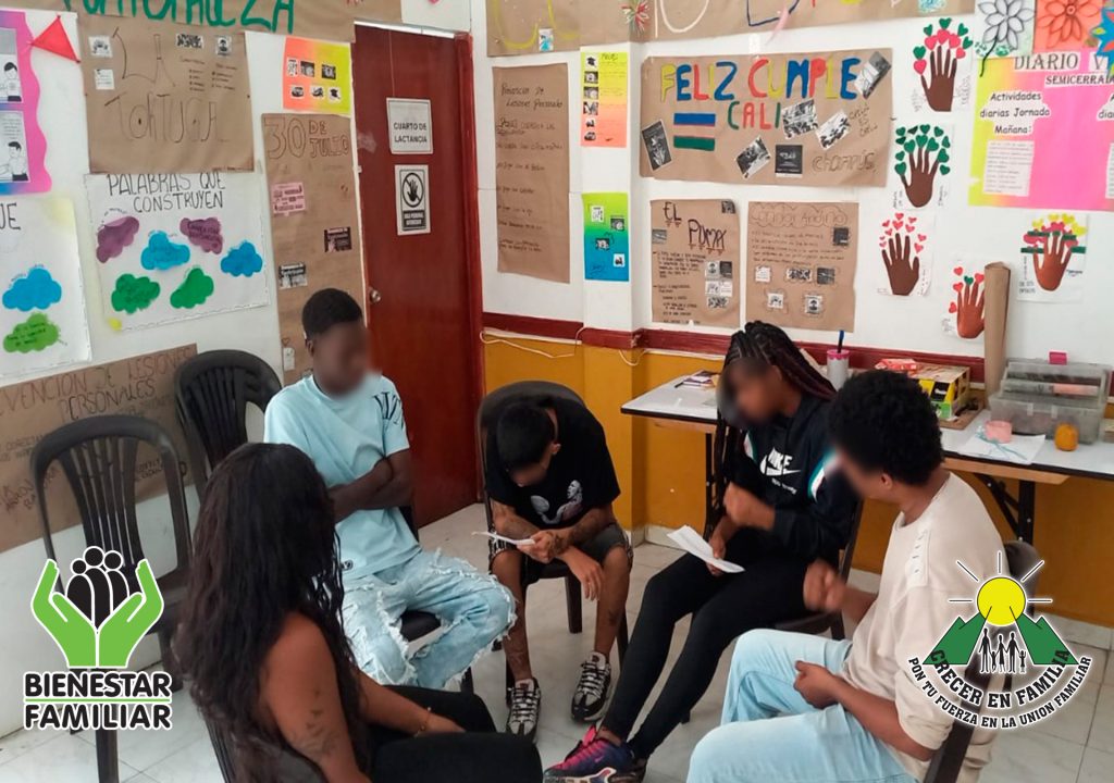EN EL EXTERNADO SEMICERRADO DE CALI SE EXPLICAN DEBERES Y DERECHOS ANTE LA LEY